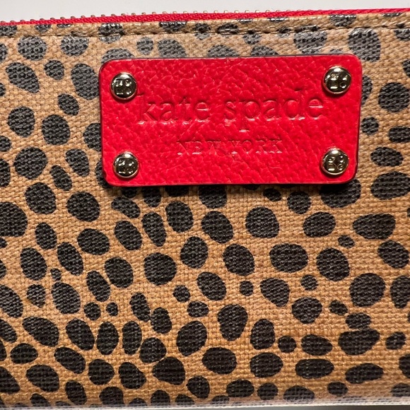 Kate Spade | Vintage Cheetah Print Zip Around Wallet - Picture 12 of 12